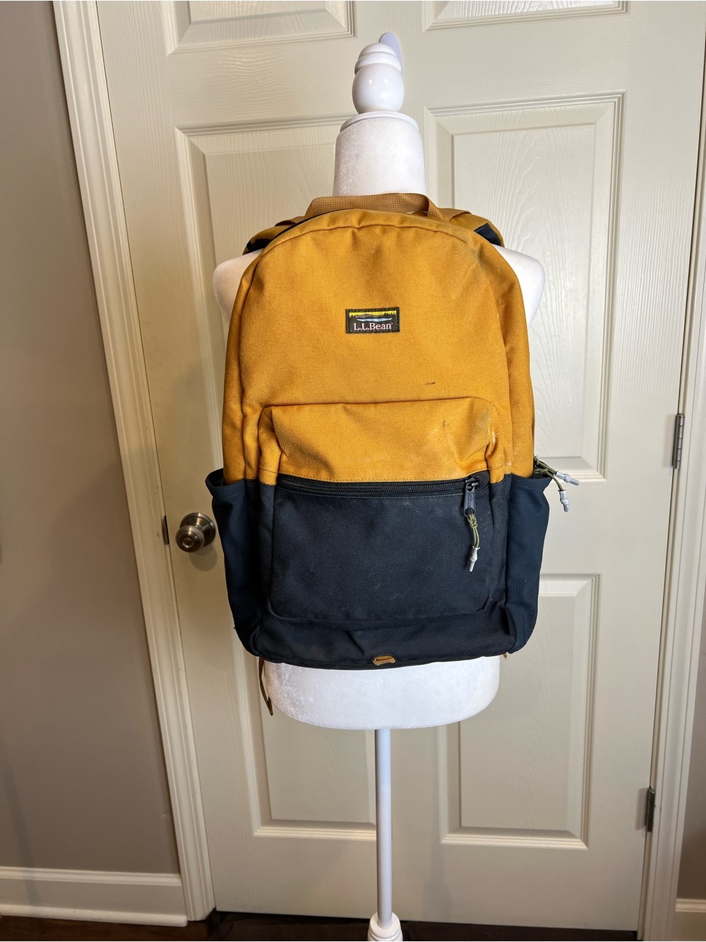 LL bean mountain classic cordura back pack 22l navy and antique gold